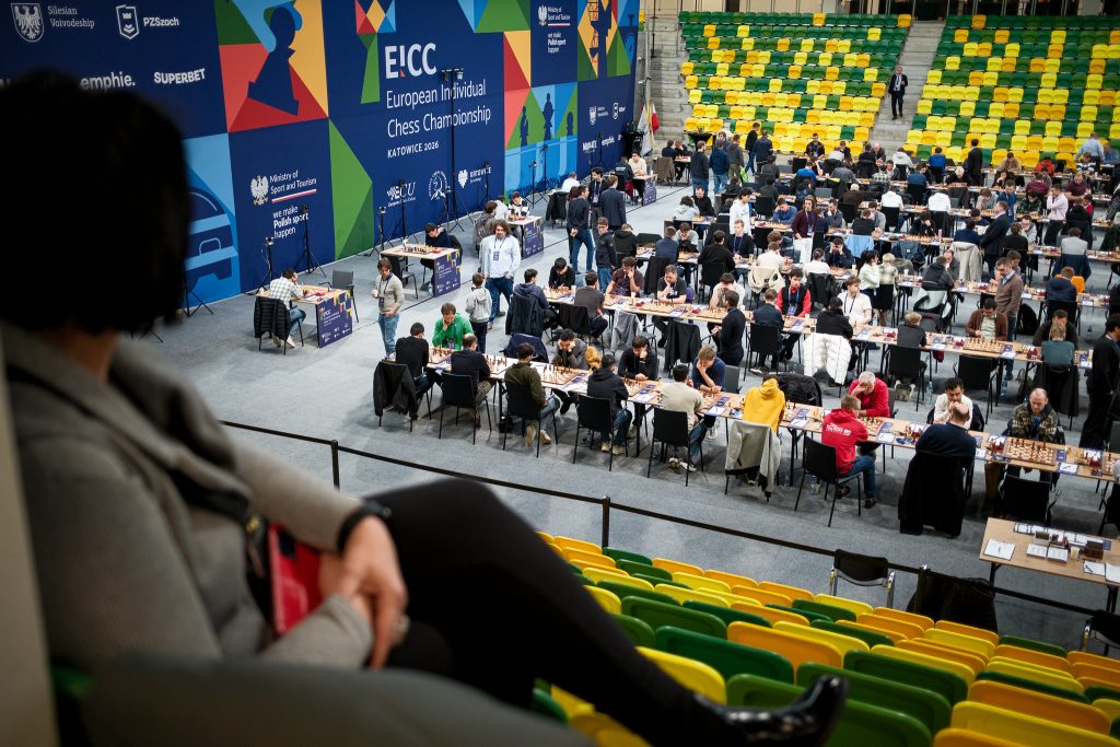 Major upsets mark the second round of European Chess Championship 2026 ...